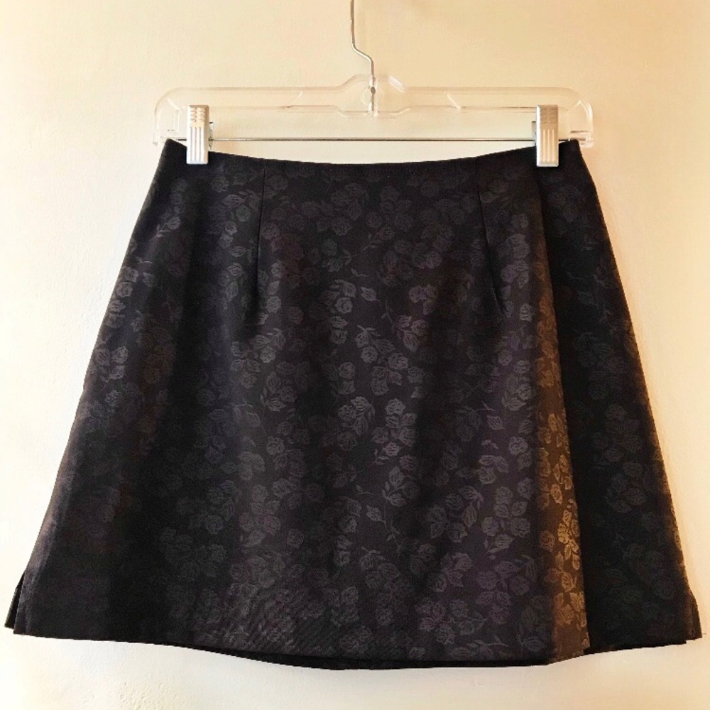 90s miniskirt with side slits